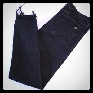Rag And Bone Black Ankle Skinny Jeans w/ Raw Hem